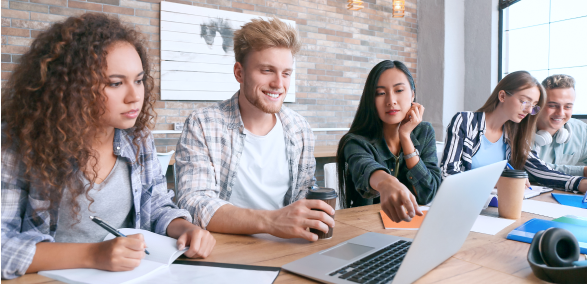 Criamos a melhor preparaço para as provas de residência médica e fomos além!