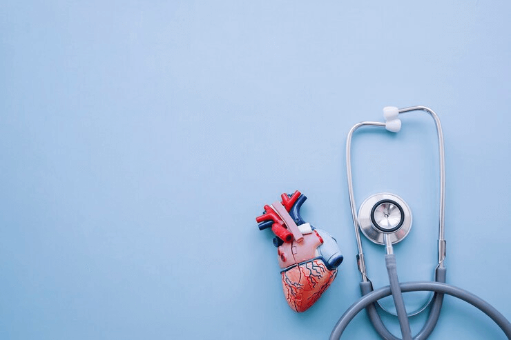 Residência em Cardiologia: Veja os principais desafios e cuidados na área. | Foto: Freepik.